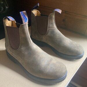 Blundstones Mens Brand New Size 10